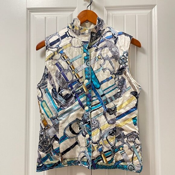 Vintage Reversible Quilted Button-Up Vest White & Blue Pattern - Picture 2 of 13